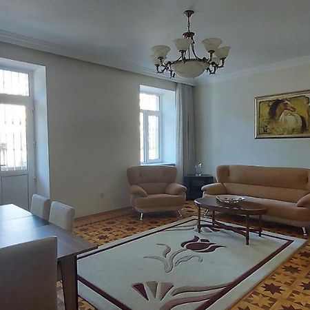 Azneft Royal Suite Apartment Sea View 巴库 外观 照片